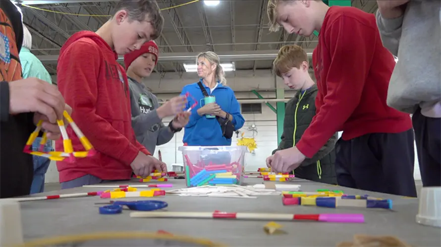S.T.E.M. program in Nebraska brings in thousands of kids