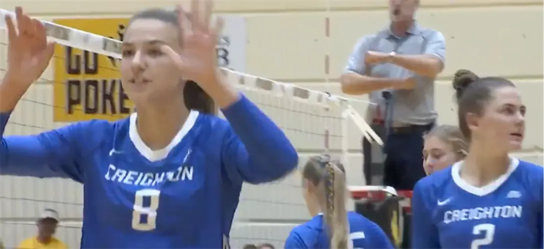 #15 Creighton volleyball tops #14 Marquette for third straight BIG EAST Tourney title