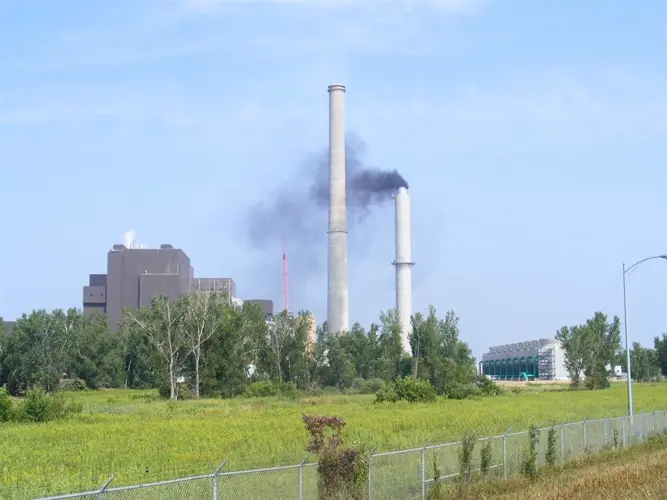 Thurman warns of economic stagnation if county shuns renewable energy