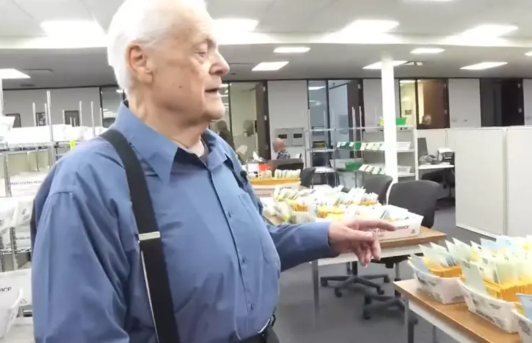 Douglas Co. man hasn’t missed working an election in 62 years at the polls