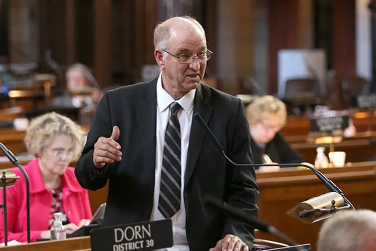 Floor debate and afternoon committee hearings starting for Nebraska lawmakers