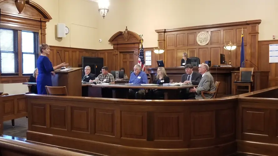 Three candidates seek District Judge position based in Saline County