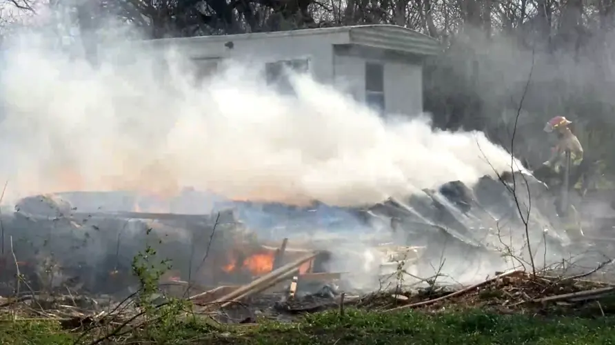 Fire takes down structure Saturday morning, in Ellis