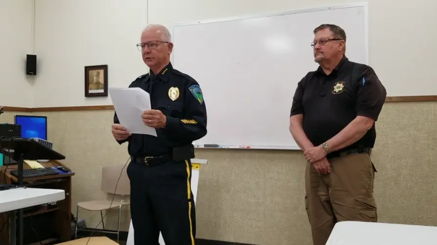Suspect shot Saturday night in Beatrice, after flight from sheriff's and police officers