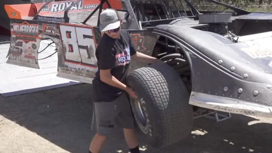 Thayer County Fair wrapping up with racing, Randy Houser concert