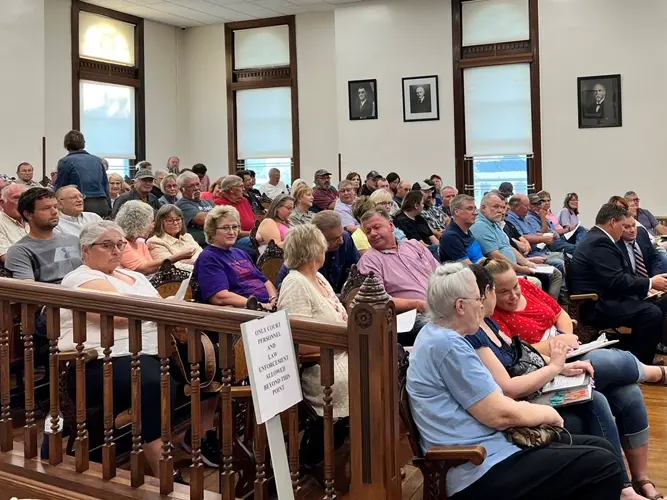 Large Crowd Attends Meeting On Proposed Jefferson County Wind Farm