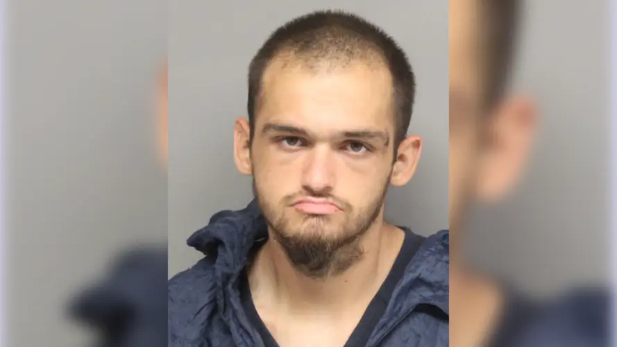 LPD: Man allegedly pulls out gun in argument over cigars