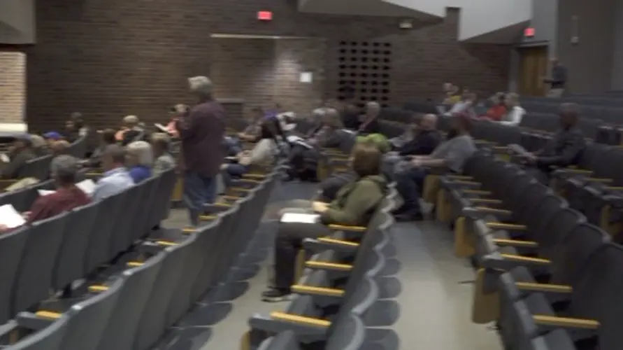 Jefferson County Commissioner candidates talk roads, budget at public forum