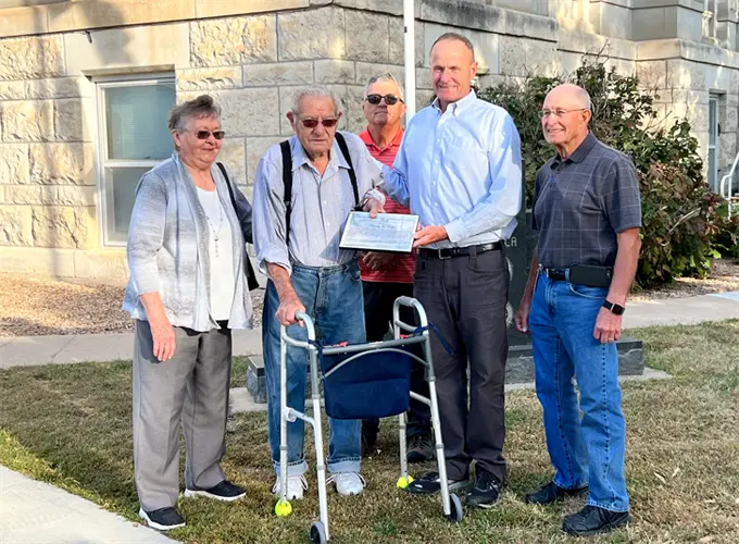 Jefferson County Veteran of the Month: Norris Gold