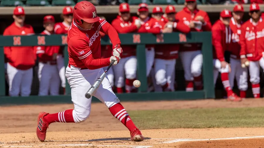Anderson, Swansen homer twice in Sunday slugfest