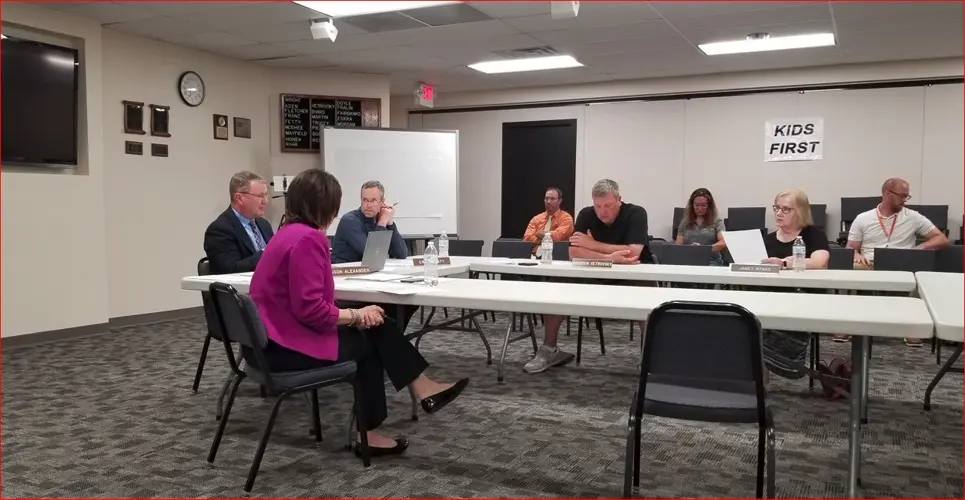 Nebraska public schools continuing to face staff shortages