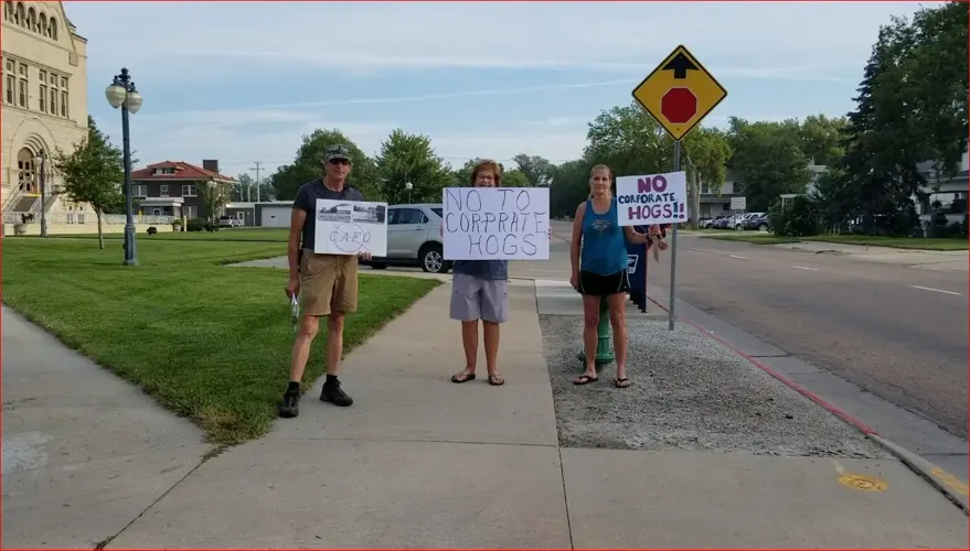 Another battle over large confinement operations, coming up in Gage County