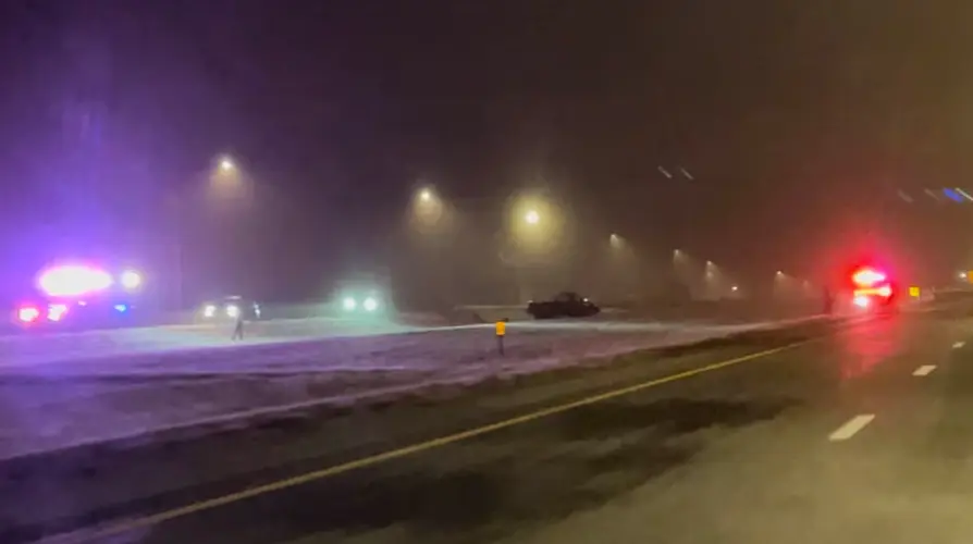 Hickman man killed in crash on icy road in Lincoln