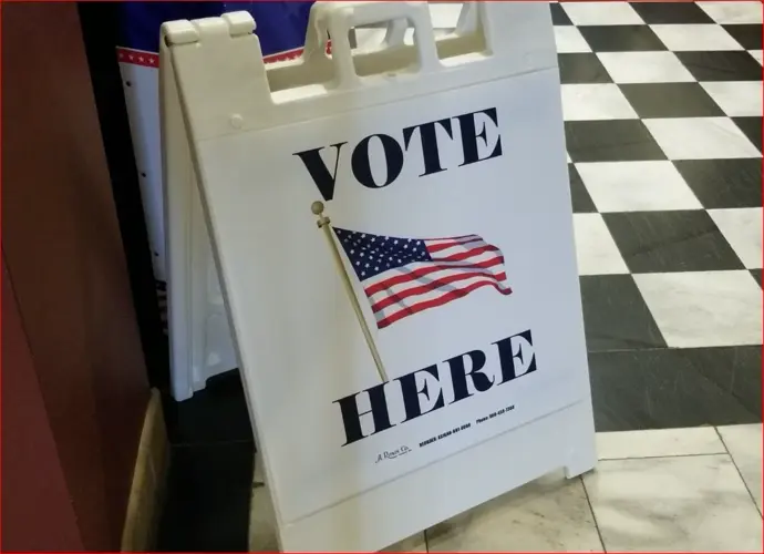 With deadline approaching, more incumbents making election decisions