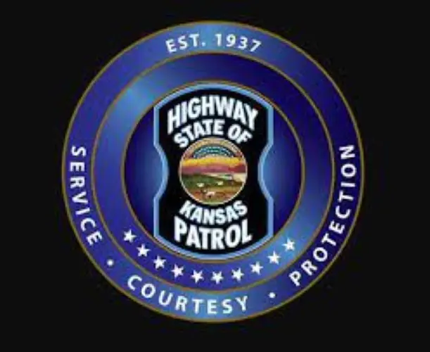 Kansas man arrested after pursuit, crash near Manhattan
