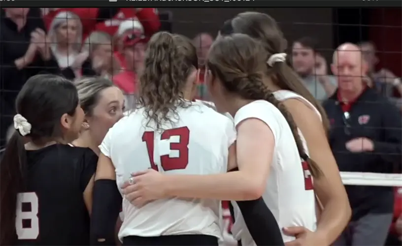 Huskers ready to battle Wisconsin in top 10 showdown