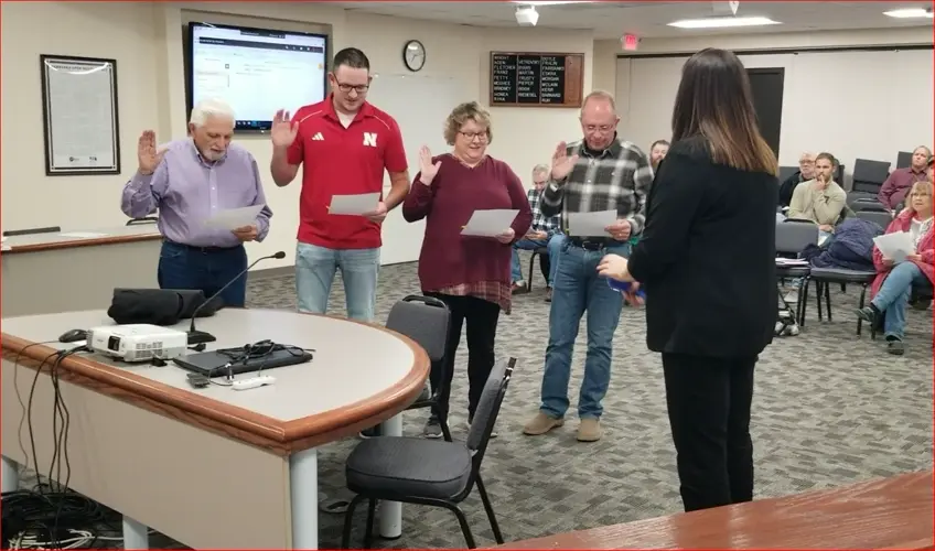 Beatrice City Council members sworn in