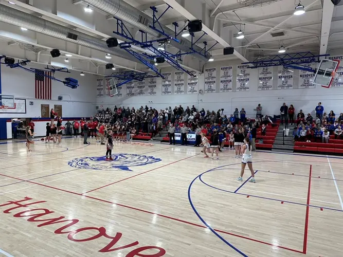 Hanover handles Washington County in sweep: girls stay unbeaten, boys earn first win