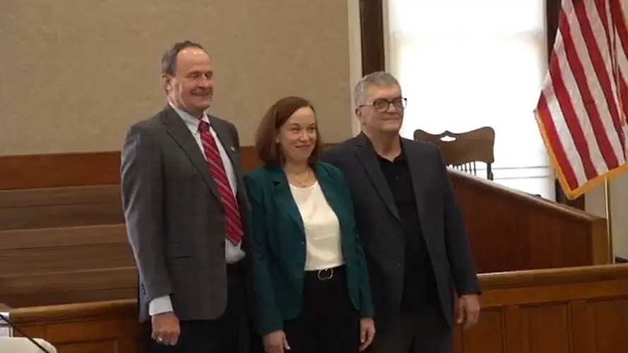 New Jefferson County commissioner trio begins term together, elects Schoenrock board chair