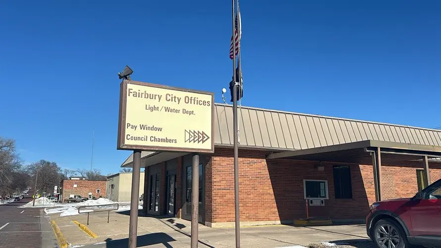 Fairbury residents urged to restrict water usage