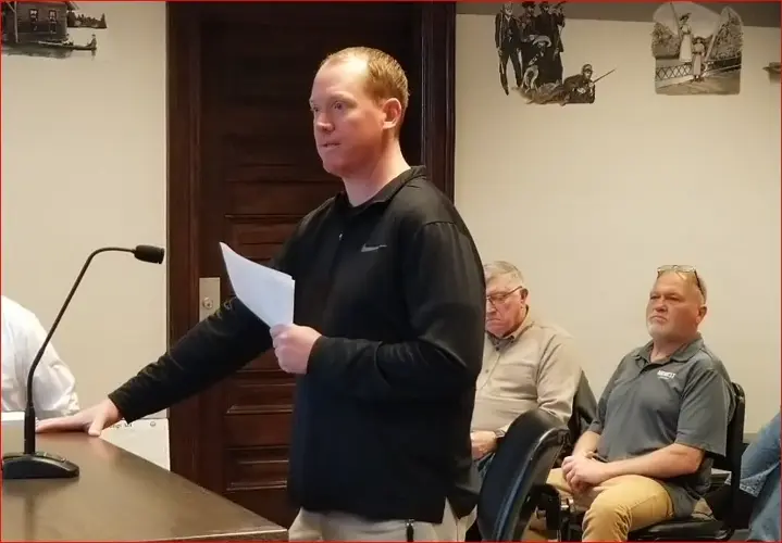 New Veterans' Service Officer starts work for Gage County