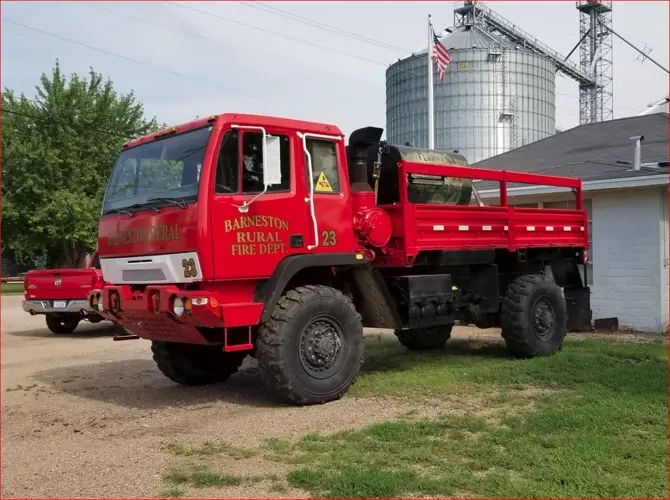 Multiple agencies douse machine shed fire near Liberty