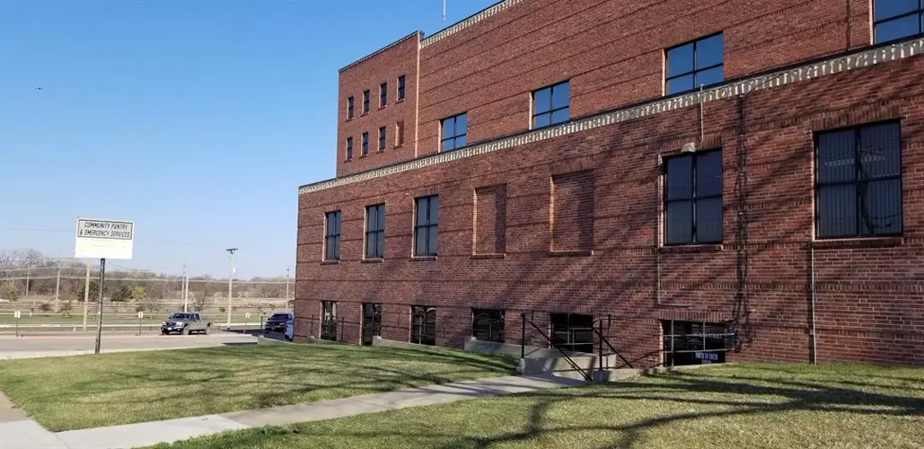 Community Pantry in Beatrice rolling right along, with help from many