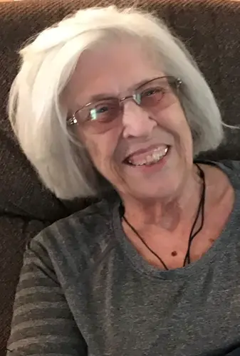 RoseAnn Volz