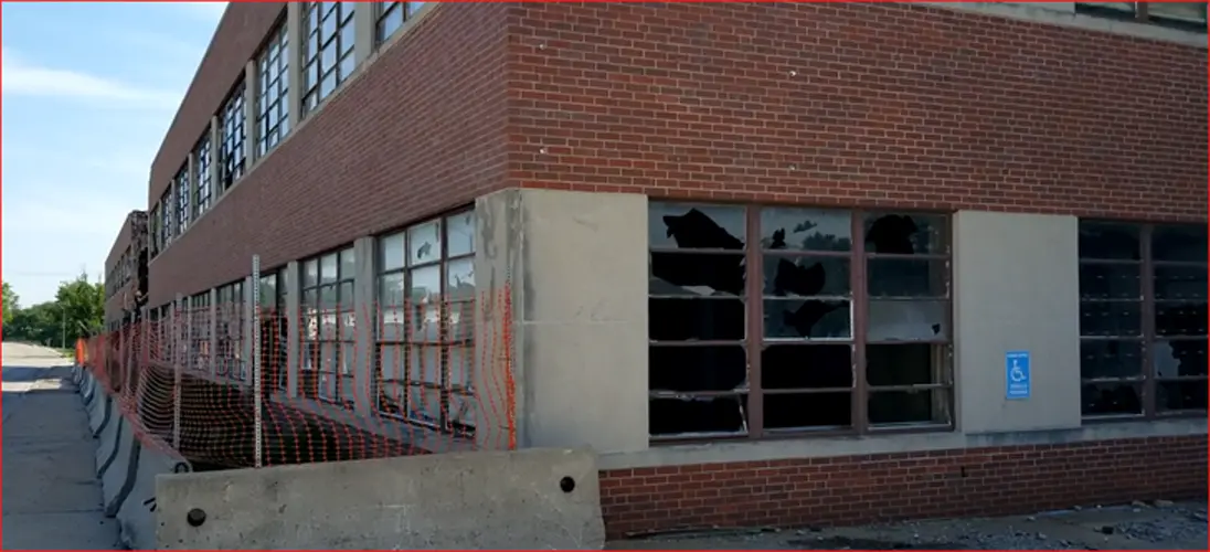 Asbestos removal bid approved, for vacant former Dempster Manufacturing plant