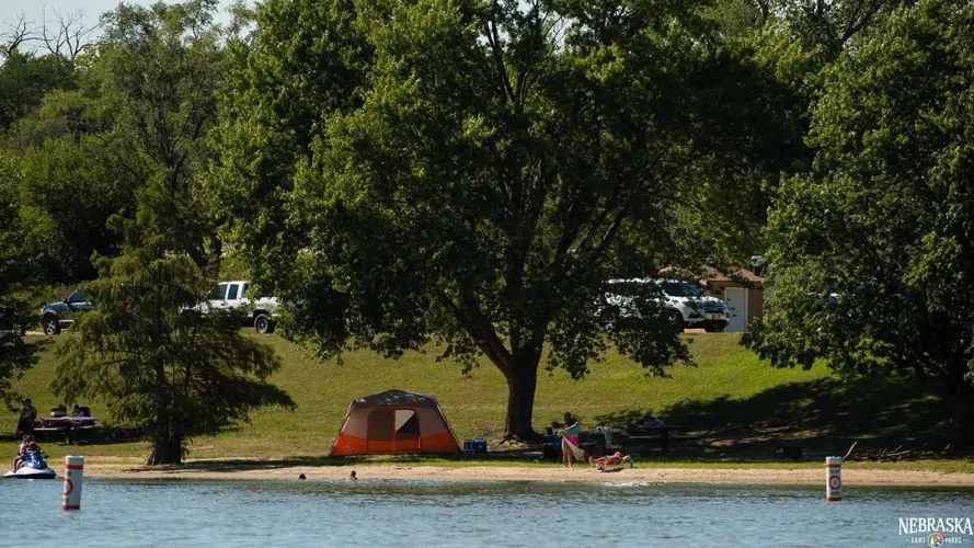 Health alert issued for Bluestem Lake near Lincoln