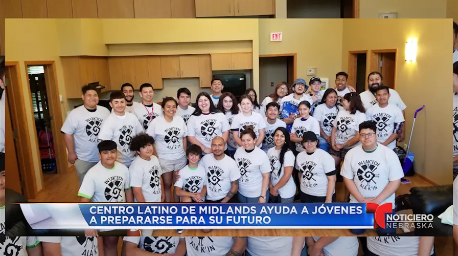 Centro Latino de Midlands ayuda a jóvenes a prepararse para su futuro