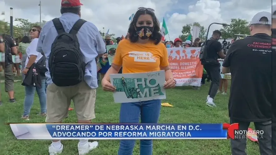 “DREAMER” De Nebraska Marcha en
D.C. advocando por reforma migratoria