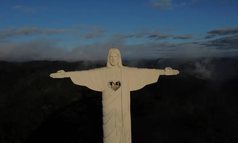 Brasil tiene una nueva e imponente estatua de Jesucristo
