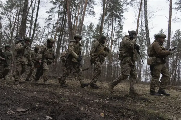 EEUU anuncia nuevo paquete de ayuda militar para Ucrania