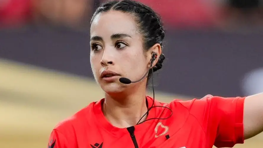 La mexicana Katia Itzel García es nominada a mejor árbitra del mundo