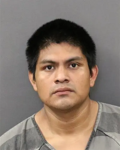 Hombre de Grand Island amenaza a ex novia e hijos