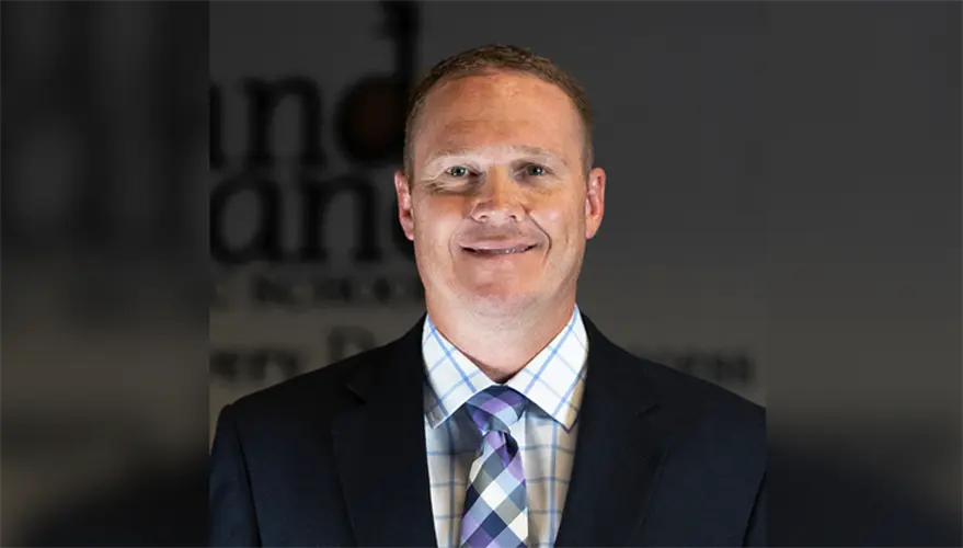 Administrador veterano nombrado director de Grand Island Senior High