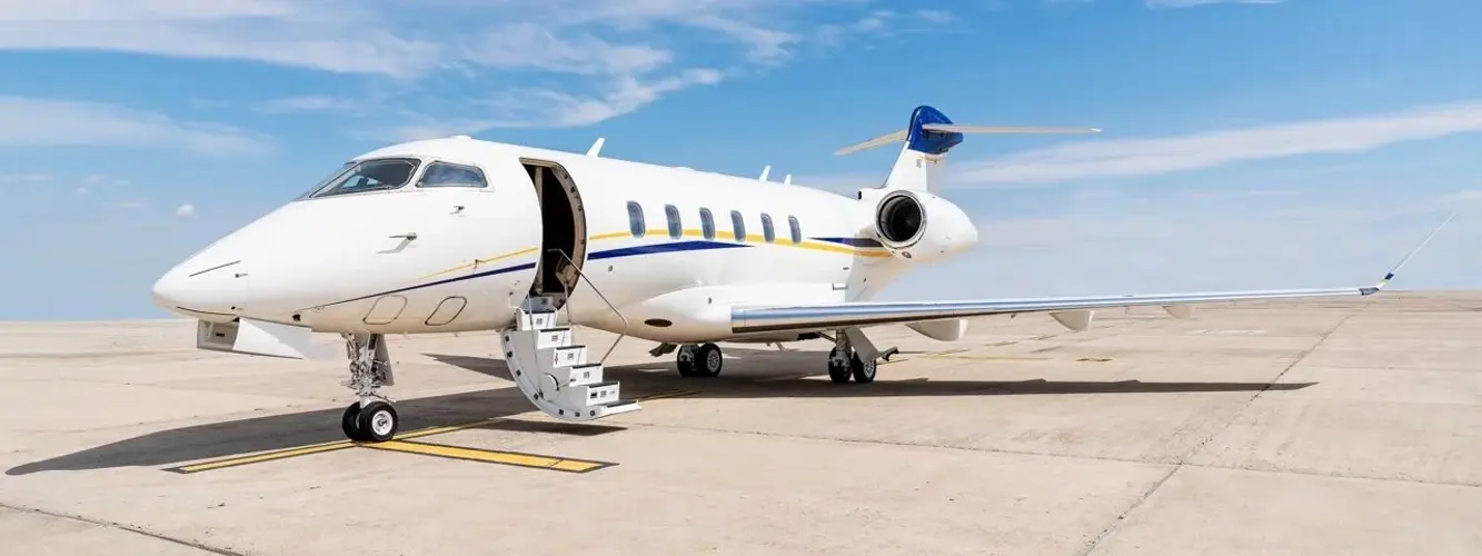 Jet privado aterriza en el aeropuerto de Grand Island a pesar de problemas con el tren de aterrizaje