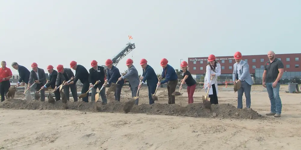 Grand Island da inicio a la construcción de nuevos consultorios médicos
