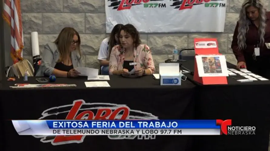 Exitosa feria del trabajo de Telemundo Nebraska y Lobo 97.7