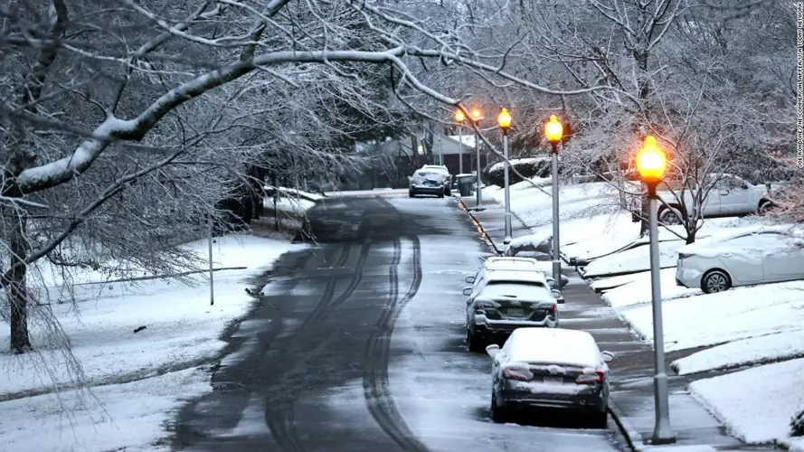 Omaha planea quitar nieve y mantener las calles antes de la tormenta de nieve pronosticada