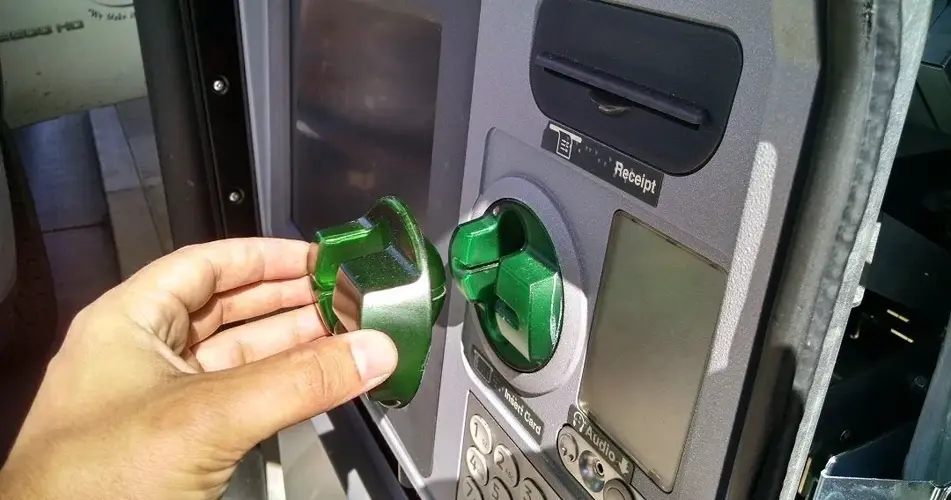Un hombre de Omaha enfrenta cargos por sospecha de hurto en una gasolinera