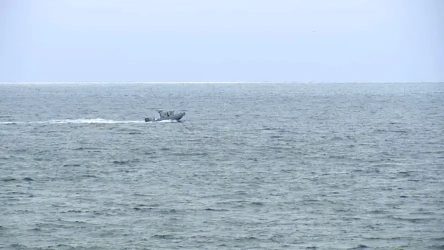 Mueren seis personas al estrellarse una avioneta frente a San Diego