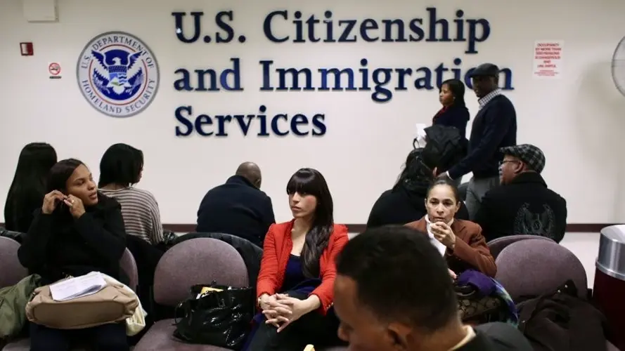 Estados Unidos incorpora nuevo filtro migratorio para evaluar posturas “antiestadounidenses”