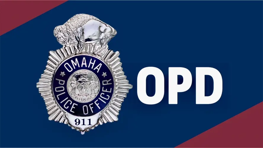 La policía está investigando después de que un hombre ingresara en un hospital de Omaha con una herida de bala