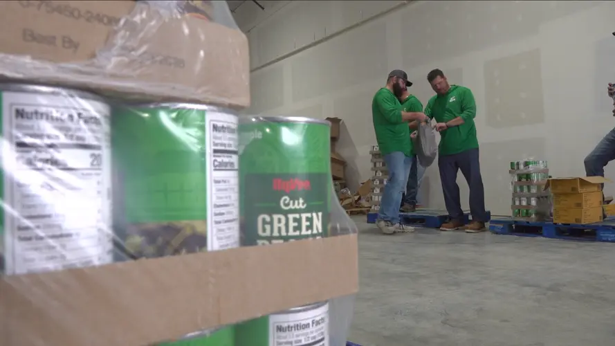 Community effort helps fight hunger among Columbus seniors