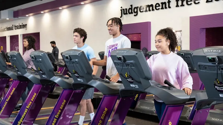 Planet Fitness ofrecerá gimnasio gratis para adolescentes este verano
