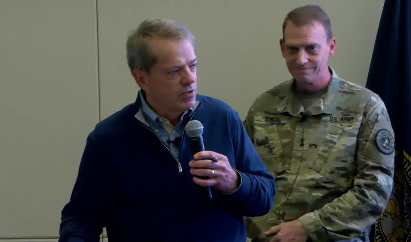 Pillen, officials update on containment, livestock in fire briefing