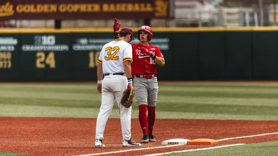 Seven-Run Outburst in Sixth Lifts No. 24 Huskers