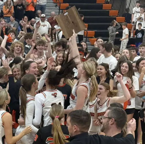 Fort Calhoun tops Bridgeport 60-51 to claim C1-7 district title